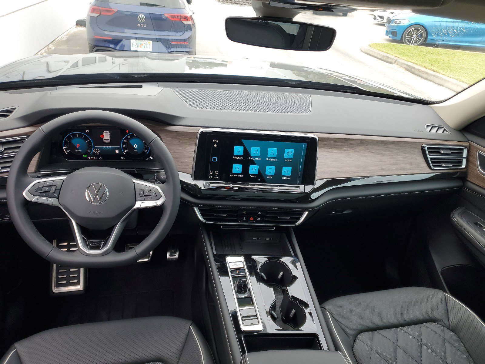New 2025 Volkswagen Atlas SEL Premium R-Line image 14