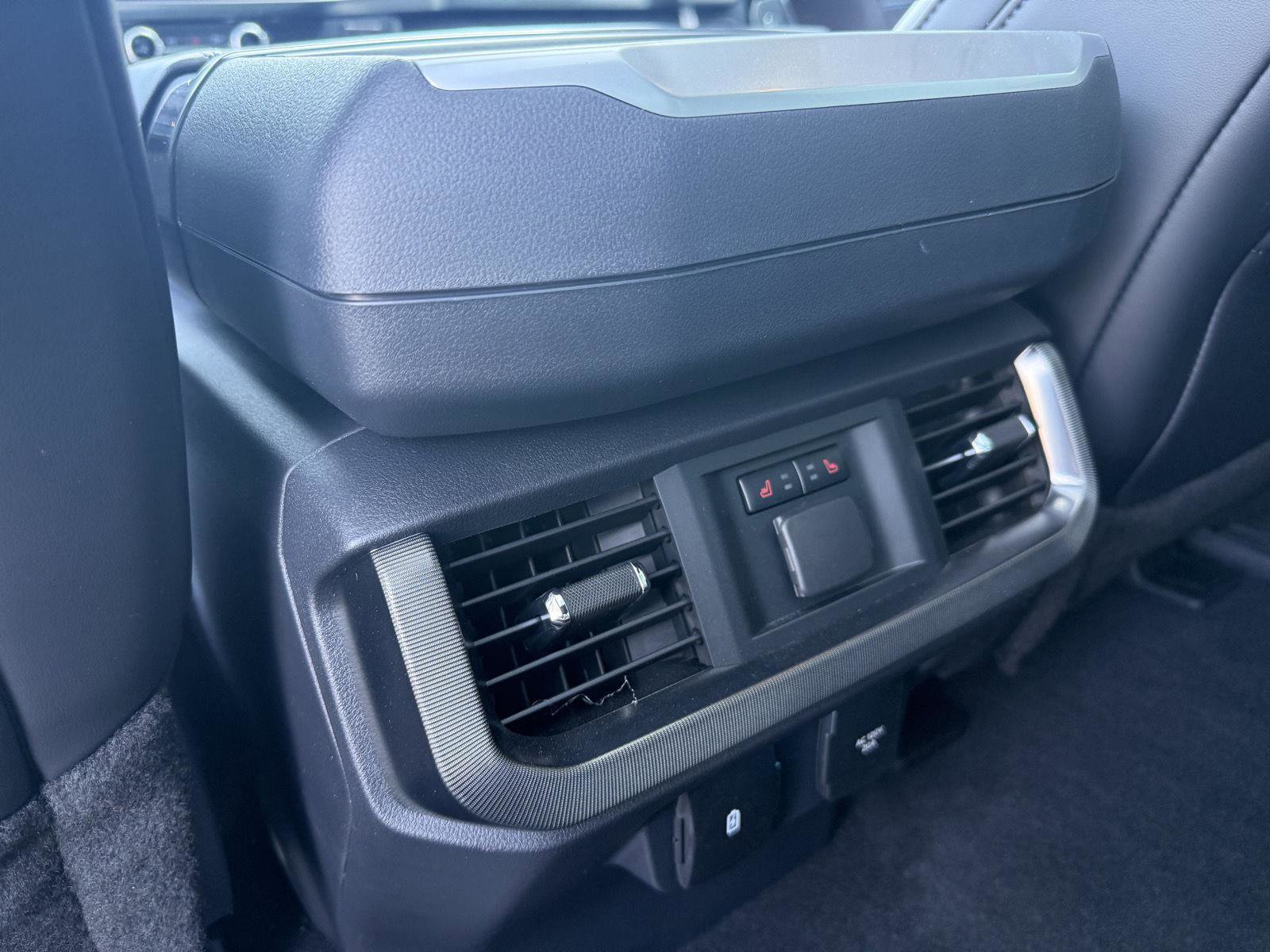 New 2025 Ford F150 Platinum w/ Equipment Group 702A High image 21