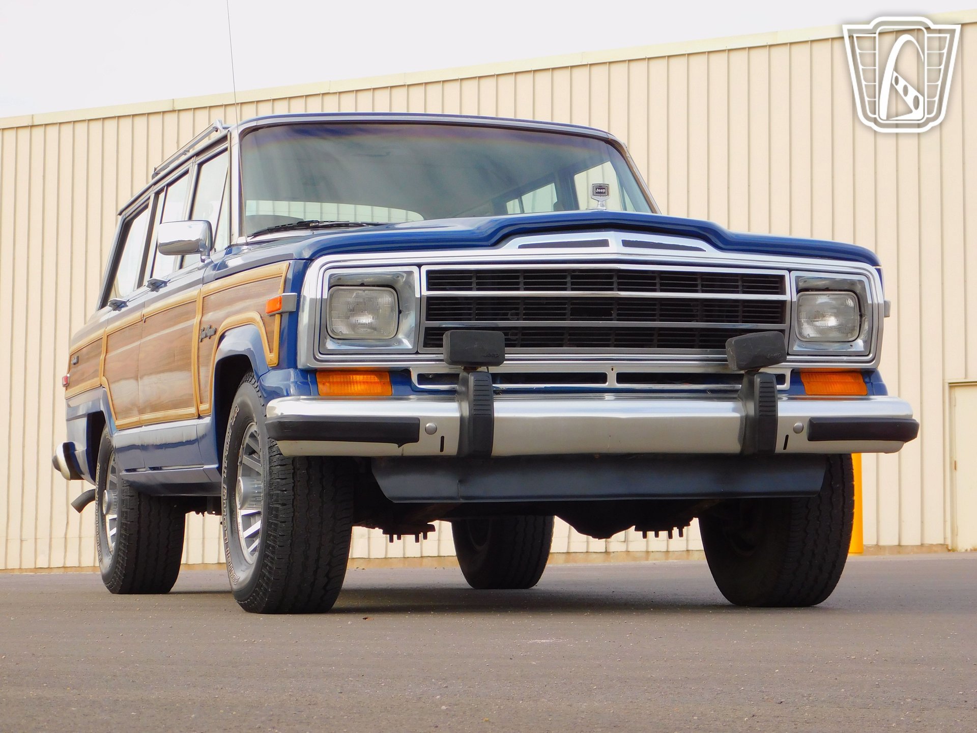 Used 1989 Jeep Grand Wagoneer AWD/4WD image 37