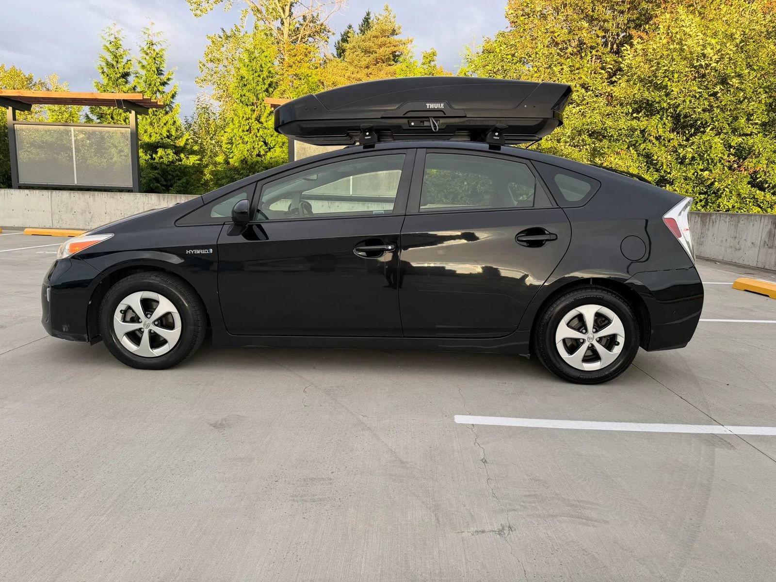 Used 2014 Toyota Prius Four FWD image 4