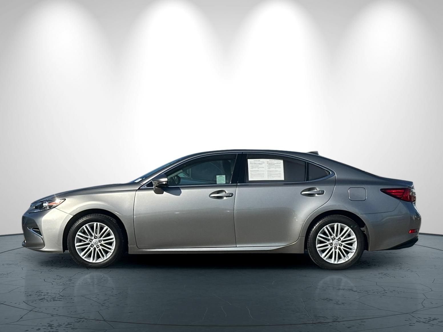 Used 2018 Lexus ES 350 FWD image 7