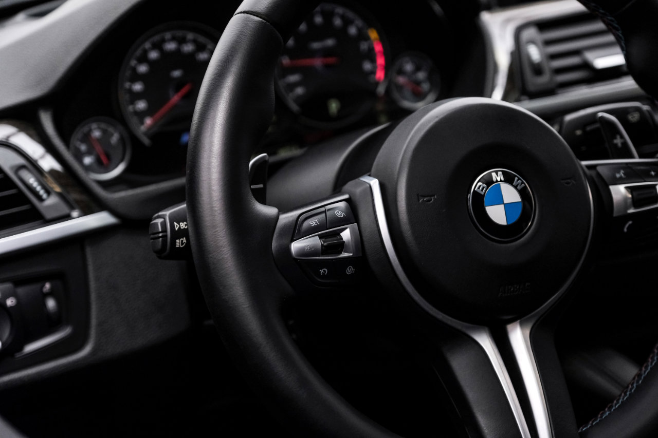 Used 2015 BMW M4 Coupe w/ Executive Package image 18