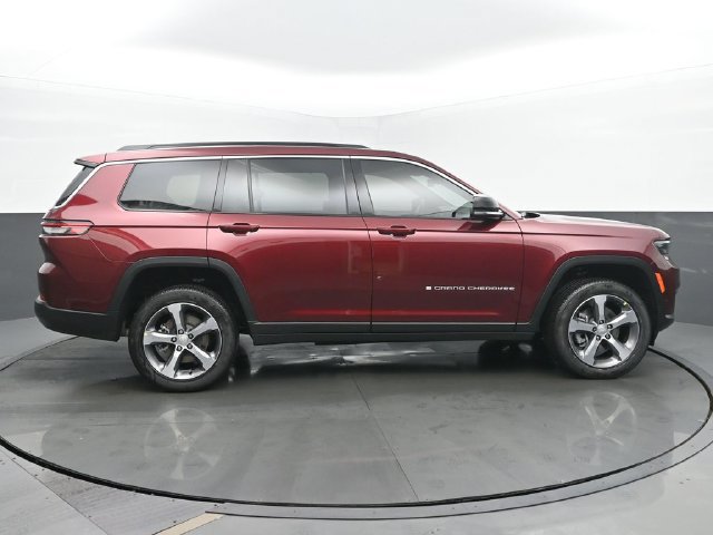 New 2025 Jeep Grand Cherokee L Limited w/ Luxury Tech Group II AWD/4WD image 6