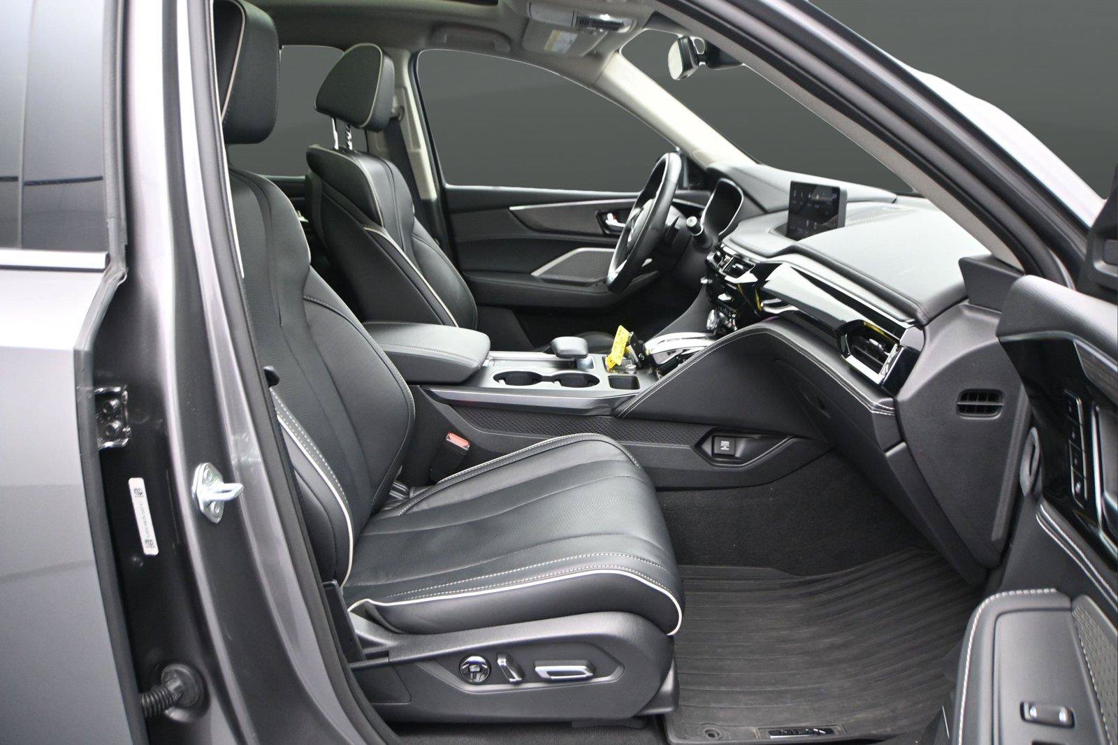 Certified 2023 Acura MDX w/ Advance Package AWD/4WD image 16