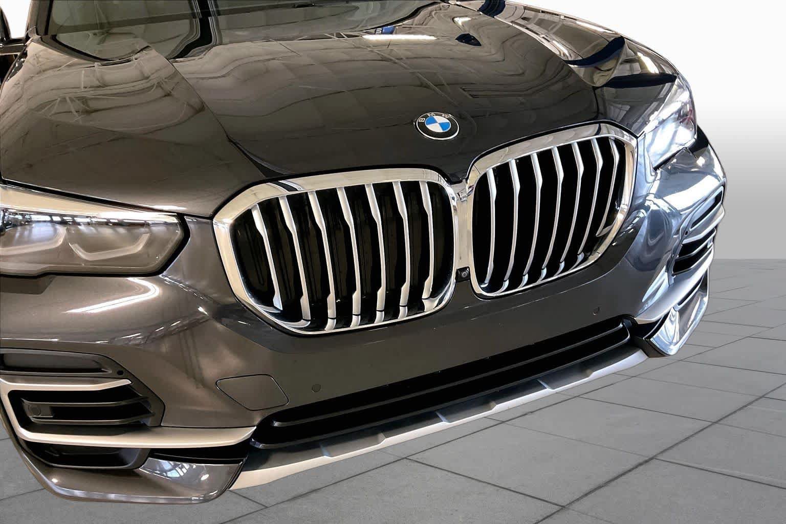Used 2023 BMW X5 sDrive40i w/ Premium Package RWD image 30