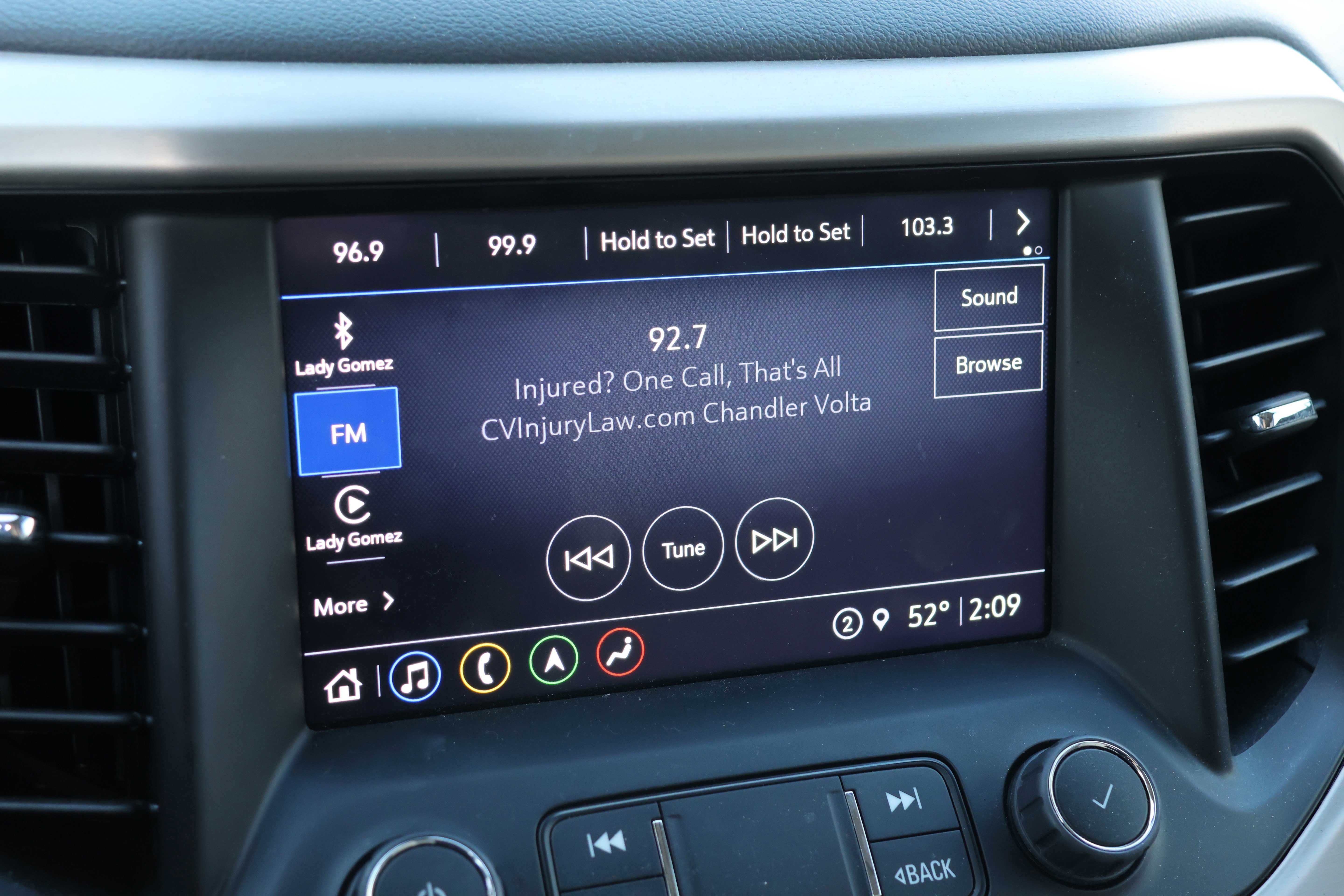 Used 2023 GMC Acadia Denali w/ Denali Ultimate Package image 23