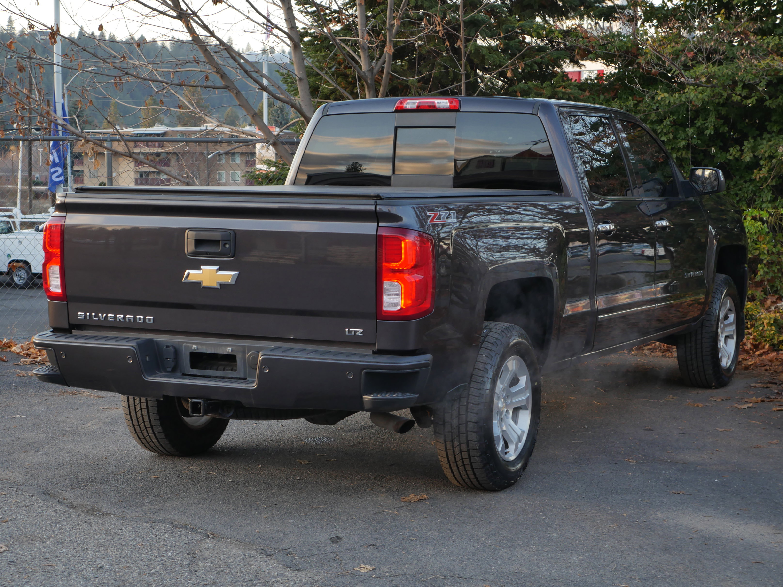 Used 2016 Chevrolet Silverado 1500 LTZ Z71 w/ LTZ Plus Package image 27