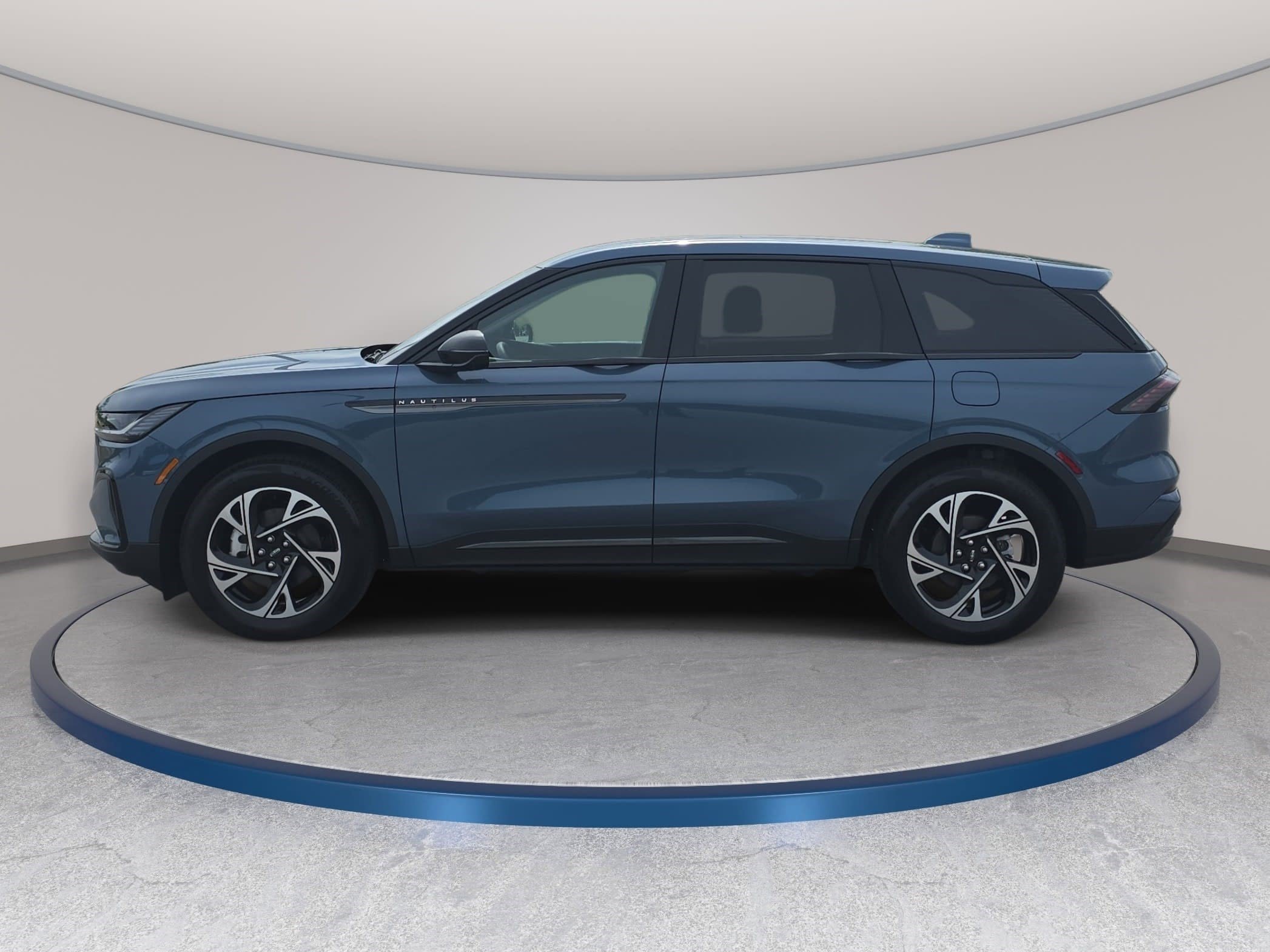 New 2026 Lincoln Nautilus Premier w/ Equipment Group 102A AWD/4WD image 8