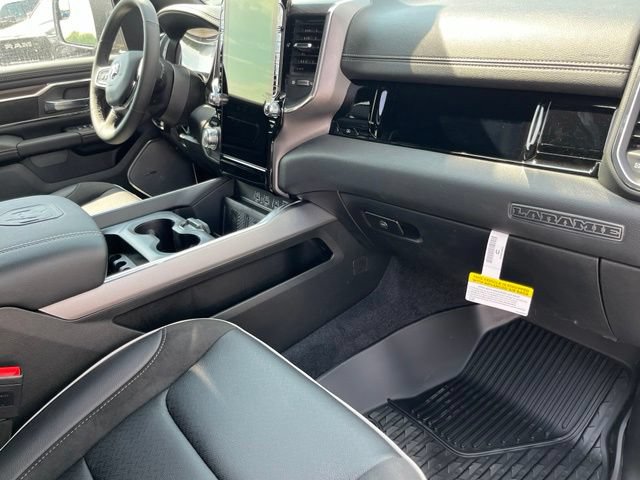 New 2026 RAM 1500 Laramie AWD/4WD image 24