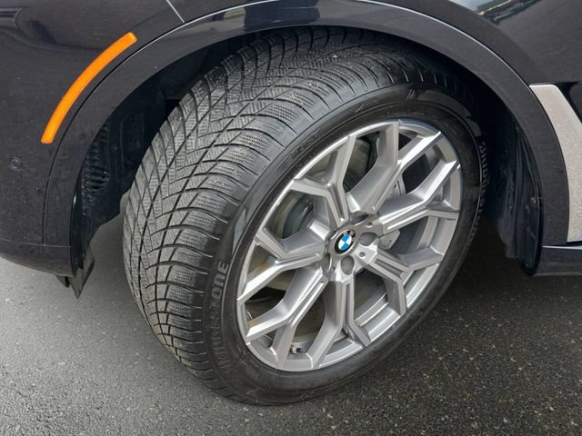 Used 2024 BMW X7 xDrive40i AWD/4WD image 36