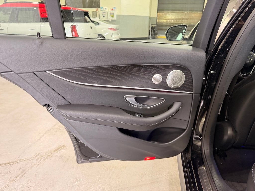 Used 2023 Mercedes-Benz E 350 4MATIC Sedan image 20