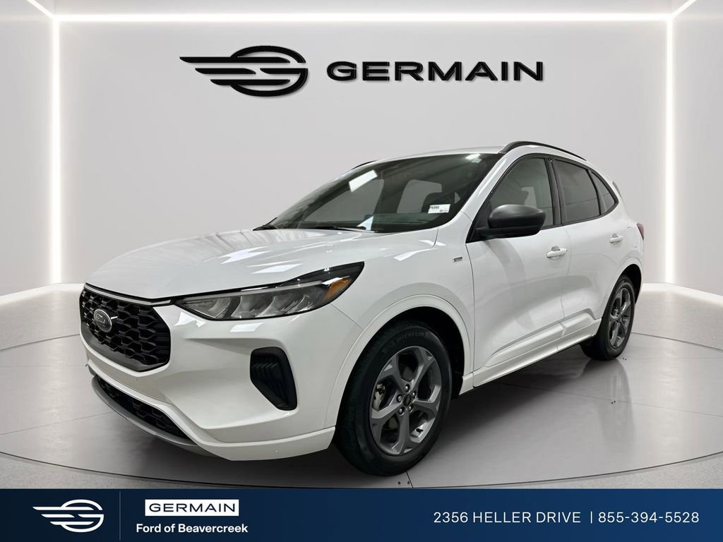 Used 2023 Ford Escape ST-Line w/ Tech Pack #1 image 2