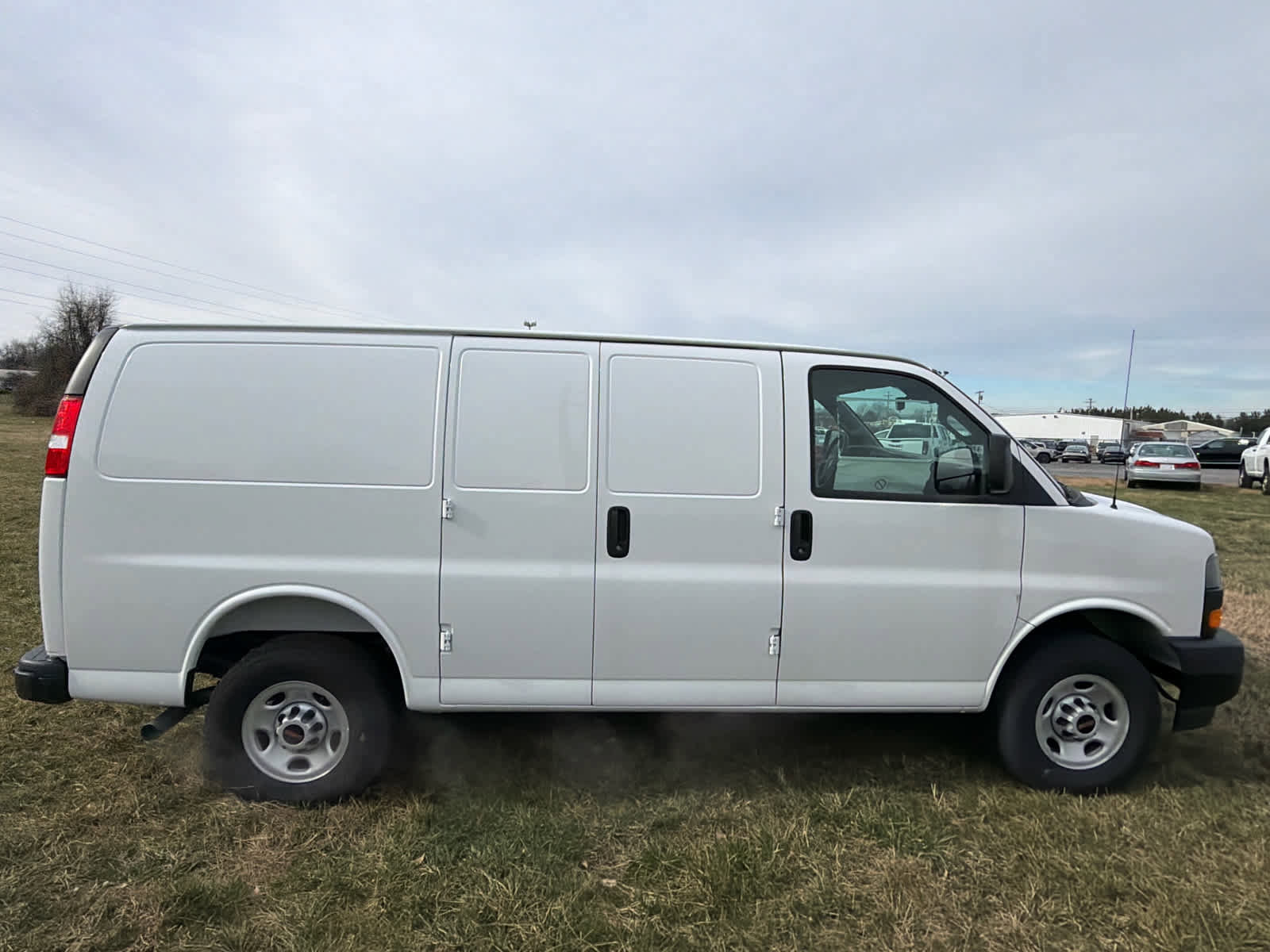 New 2025 GMC Savana 2500 Work Van w/ Driver Convenience Package image 6