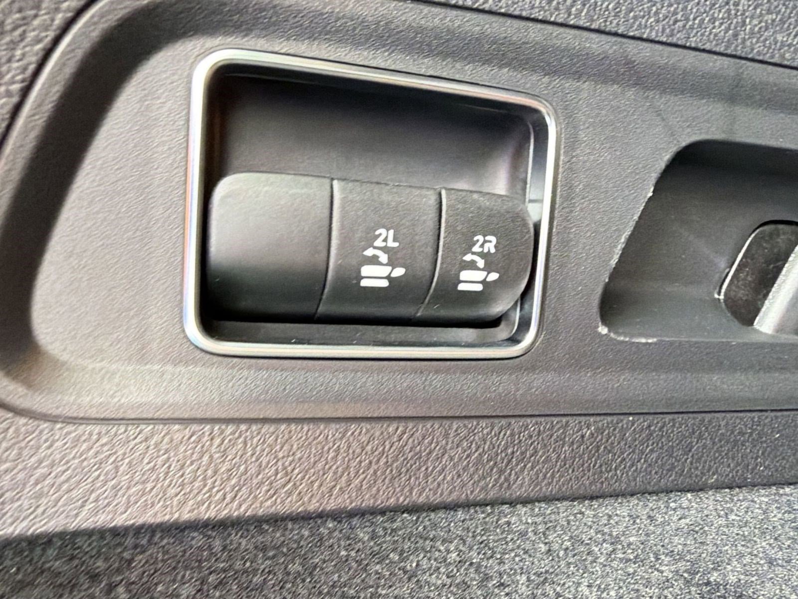 New 2026 Mercedes-Benz GLS 63 AMG 4MATIC image 35