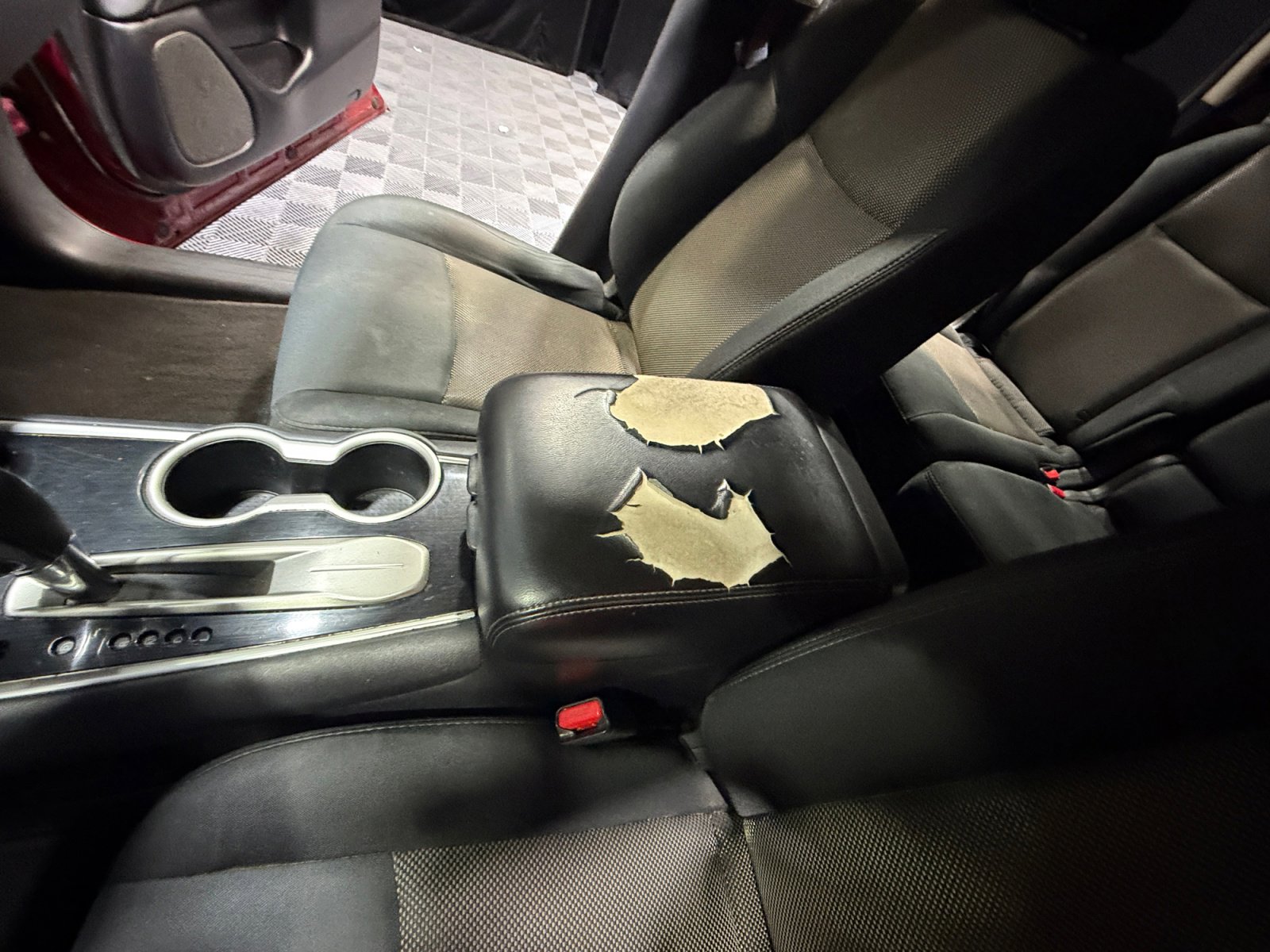 Used 2019 Nissan Pathfinder SV image 15