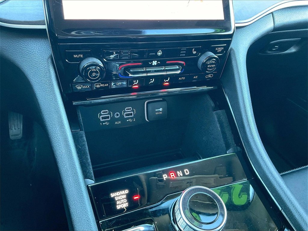 Used 2022 Jeep Grand Cherokee Limited image 25