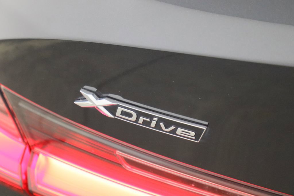 Used 2019 BMW 330i xDrive Sedan w/ M Sport Package image 47