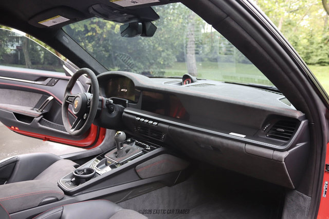 Used 2026 Porsche 911 GT3 RWD image 44