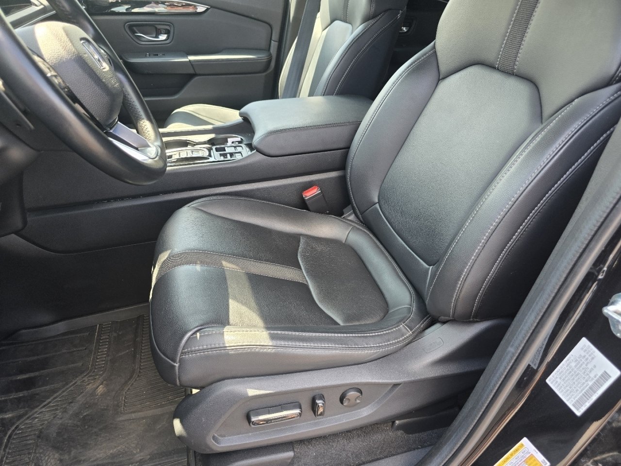 Used 2024 Honda Pilot EX-L image 12