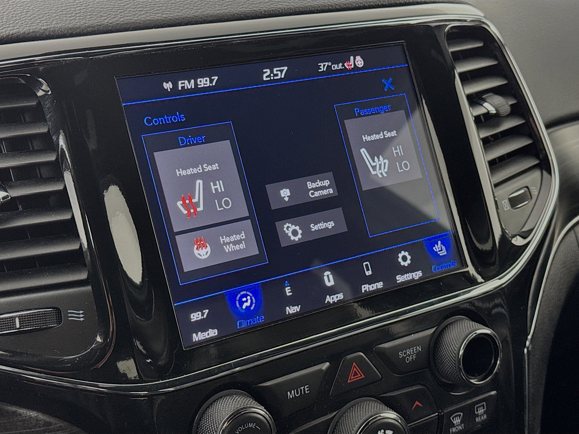 Used 2021 Jeep Grand Cherokee Limited image 20