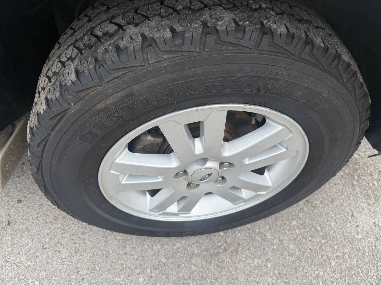 Used 2006 Ford Explorer Eddie Bauer RWD image 30