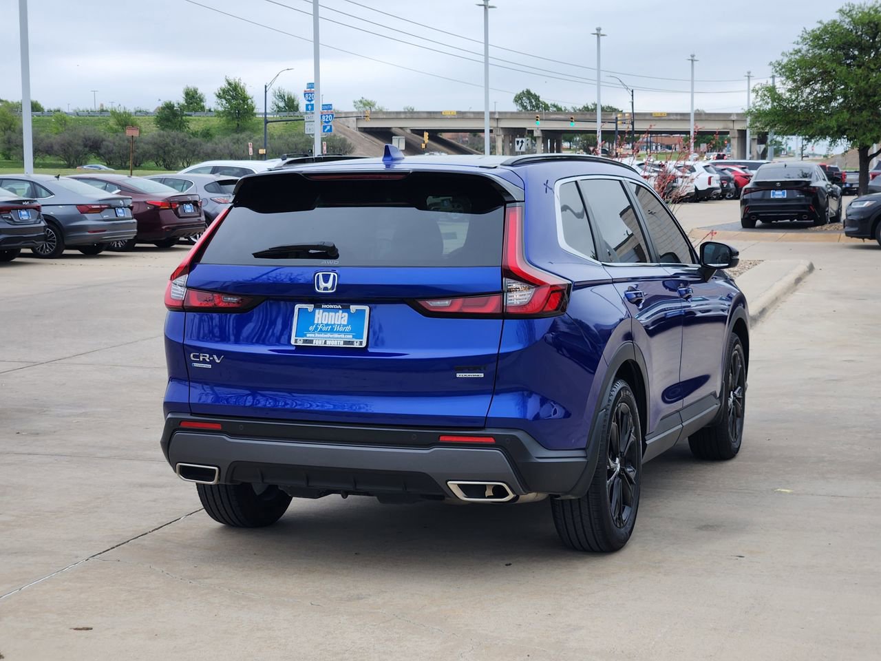 Used 2024 Honda CR-V Sport Touring image 5