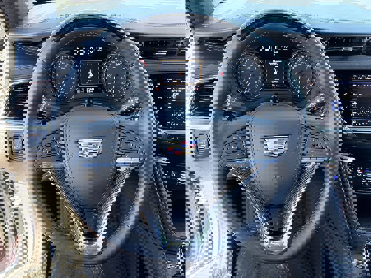 Certified 2025 Cadillac XT6 Premium Luxury w/ Platinum Package image 24