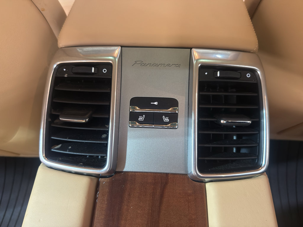 Used 2010 Porsche Panamera S RWD image 29