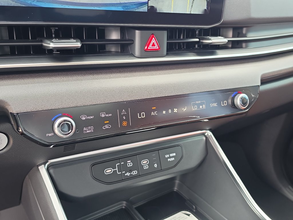 New 2026 Kia Carnival SX FWD image 27