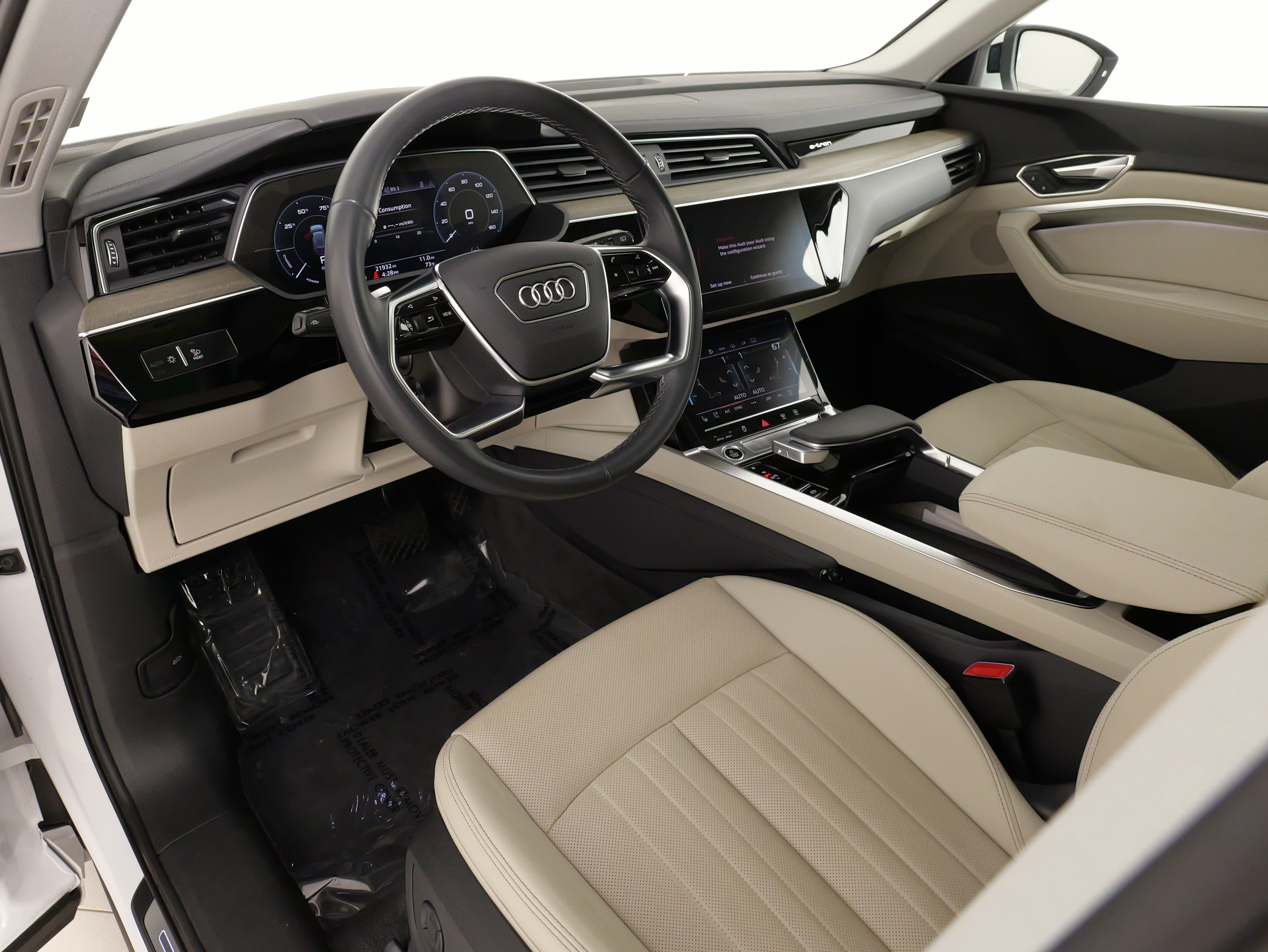 Used 2024 Audi Q8 e-tron Premium Plus w/ Premium Plus Package AWD/4WD image 27