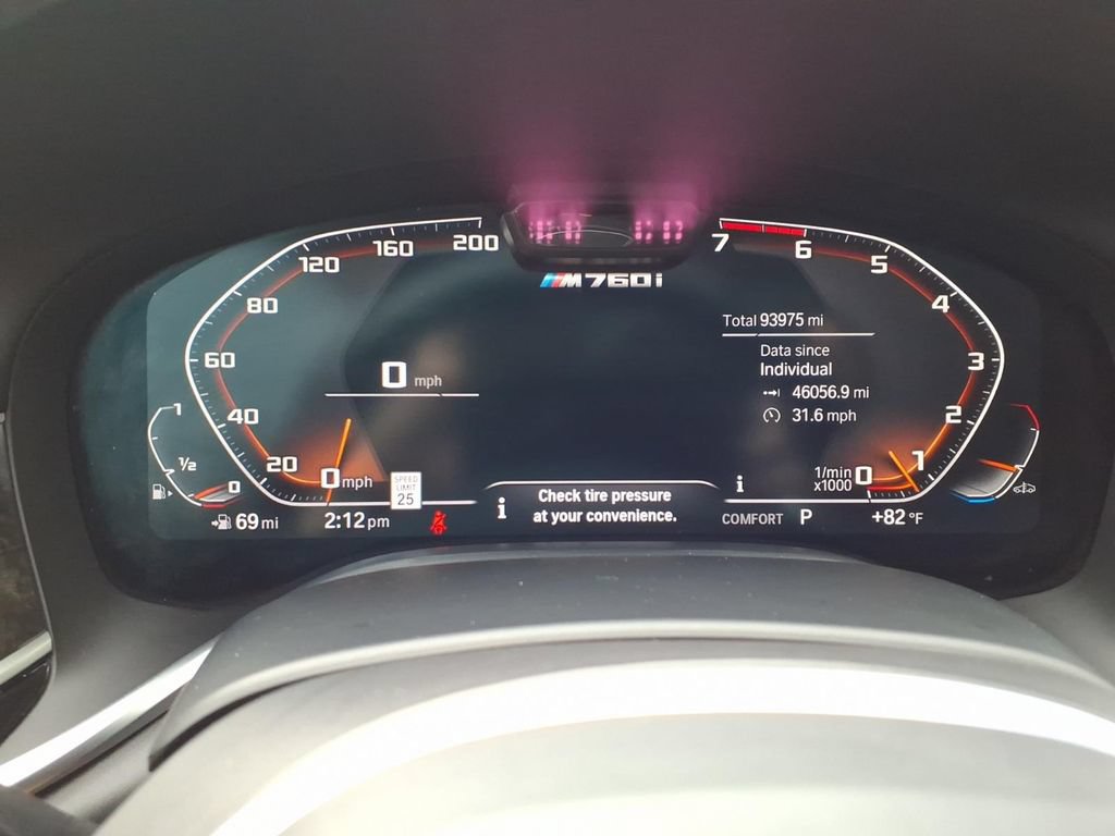 Used 2020 BMW M760i xDrive w/ Luxury Rear Seating Package AWD/4WD image 12