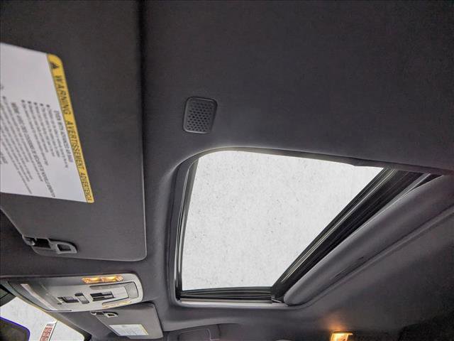 Used 2021 Toyota Sienna XSE image 19