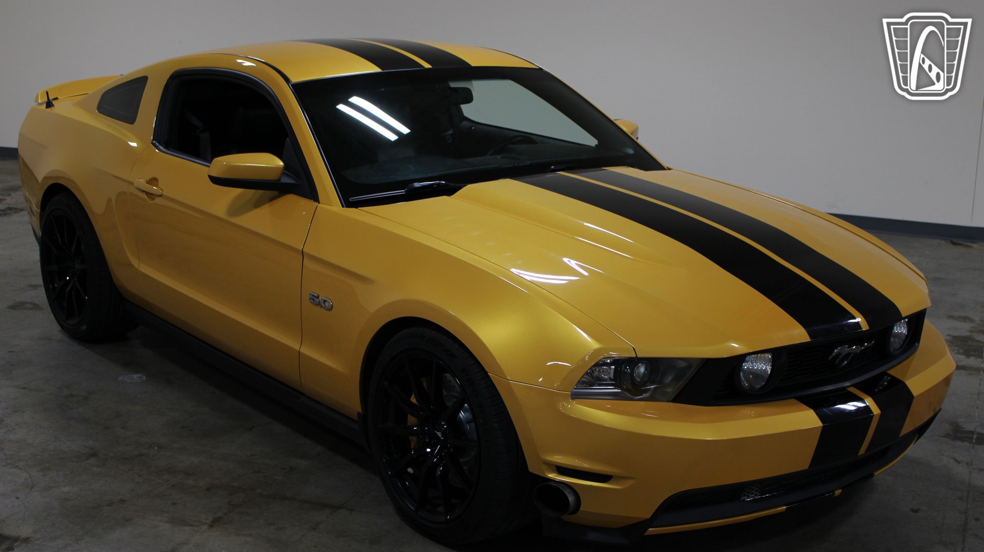 Used 2011 Ford Mustang GT RWD image 40