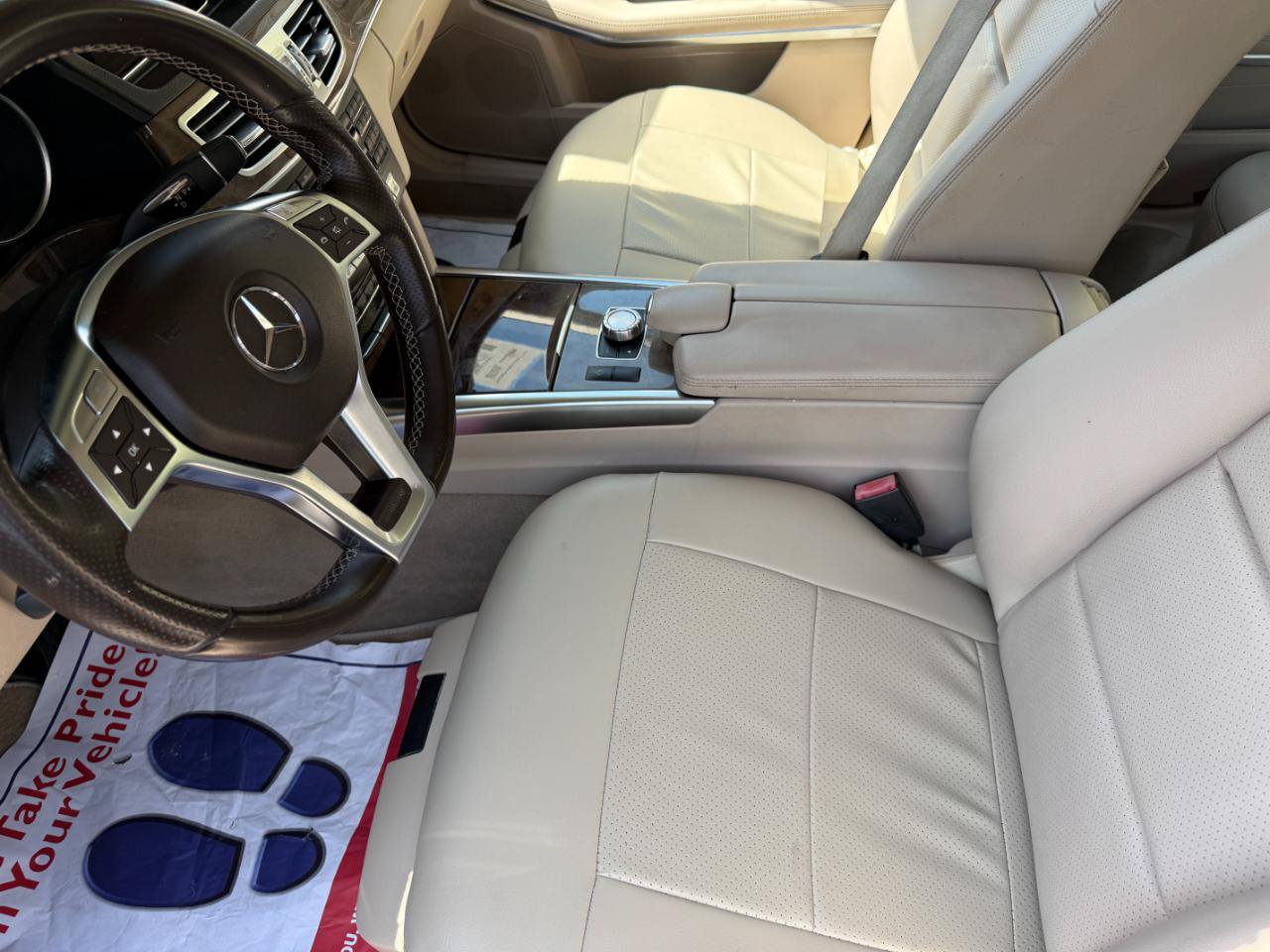 Used 2014 Mercedes-Benz E 350 4MATIC Sedan image 23