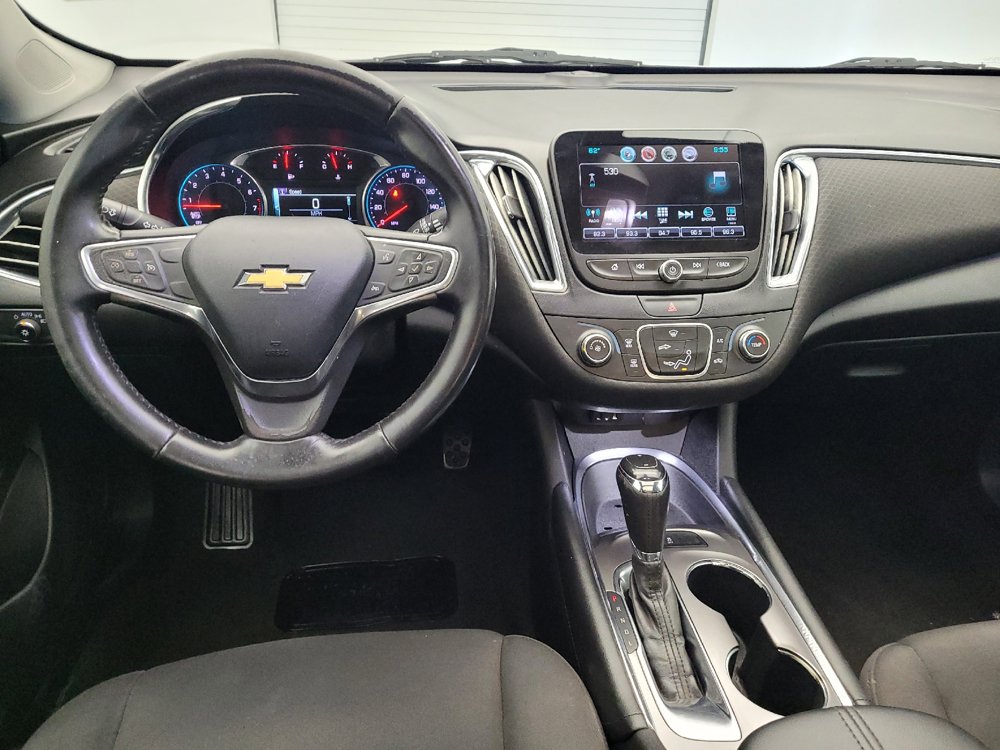 Used 2018 Chevrolet Malibu LT FWD image 22