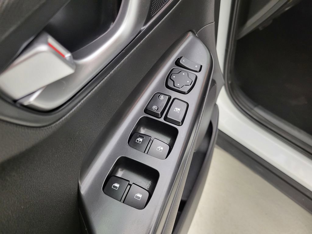 Used 2023 Hyundai Kona SEL w/ Convenience Package image 25