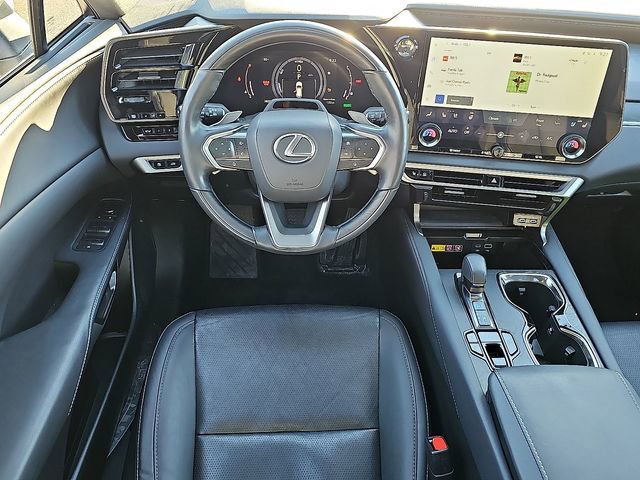 Used 2024 Lexus RX 350 w/ Convenience Package image 12