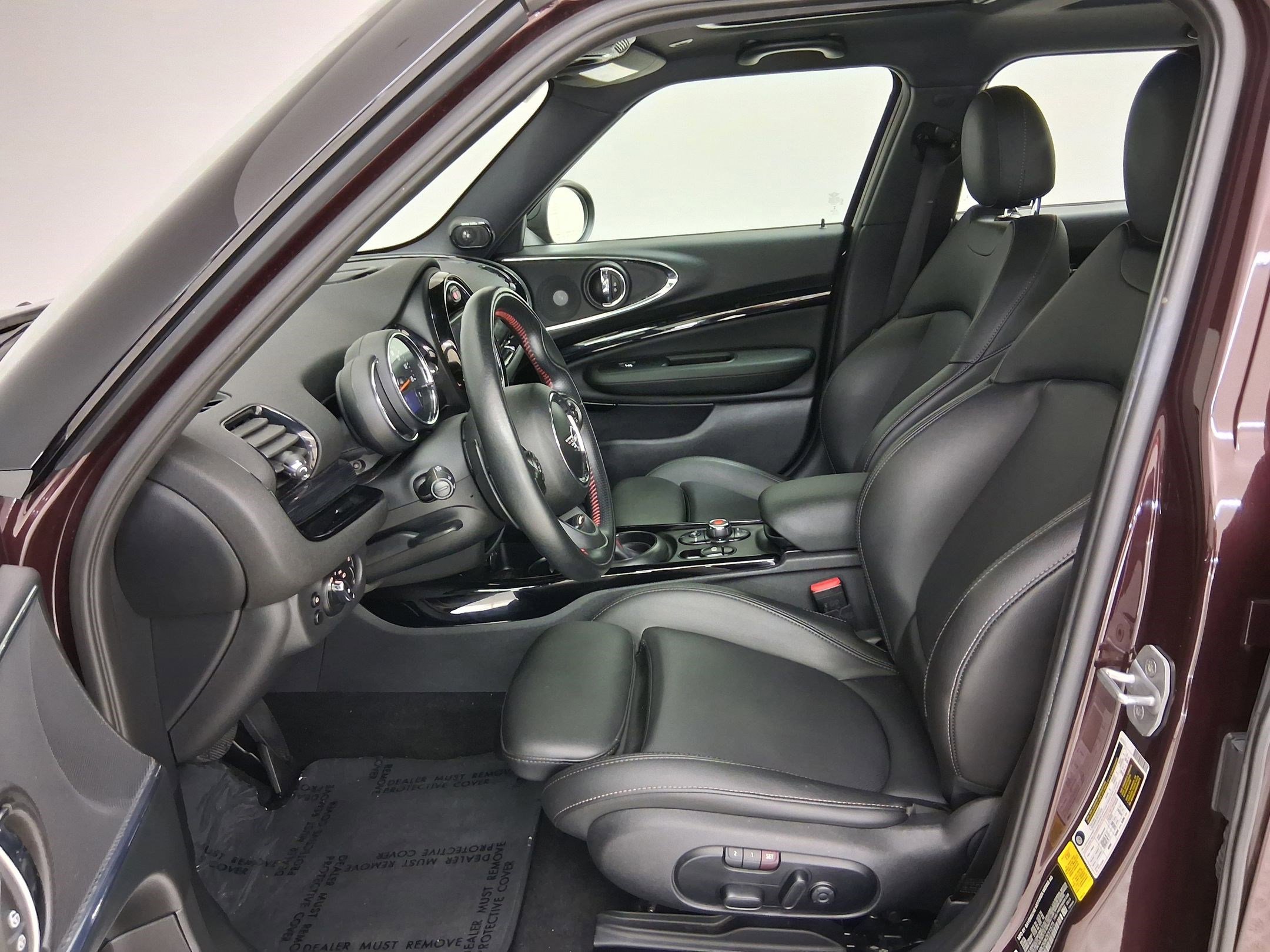 Used 2019 MINI Cooper Clubman S w/ Premium Package FWD image 3