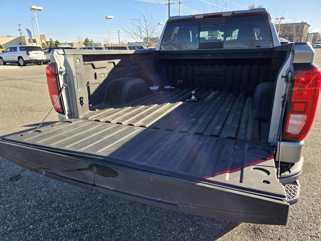 Used 2023 GMC Sierra 1500 Elevation w/ Elevation Premium Package image 9