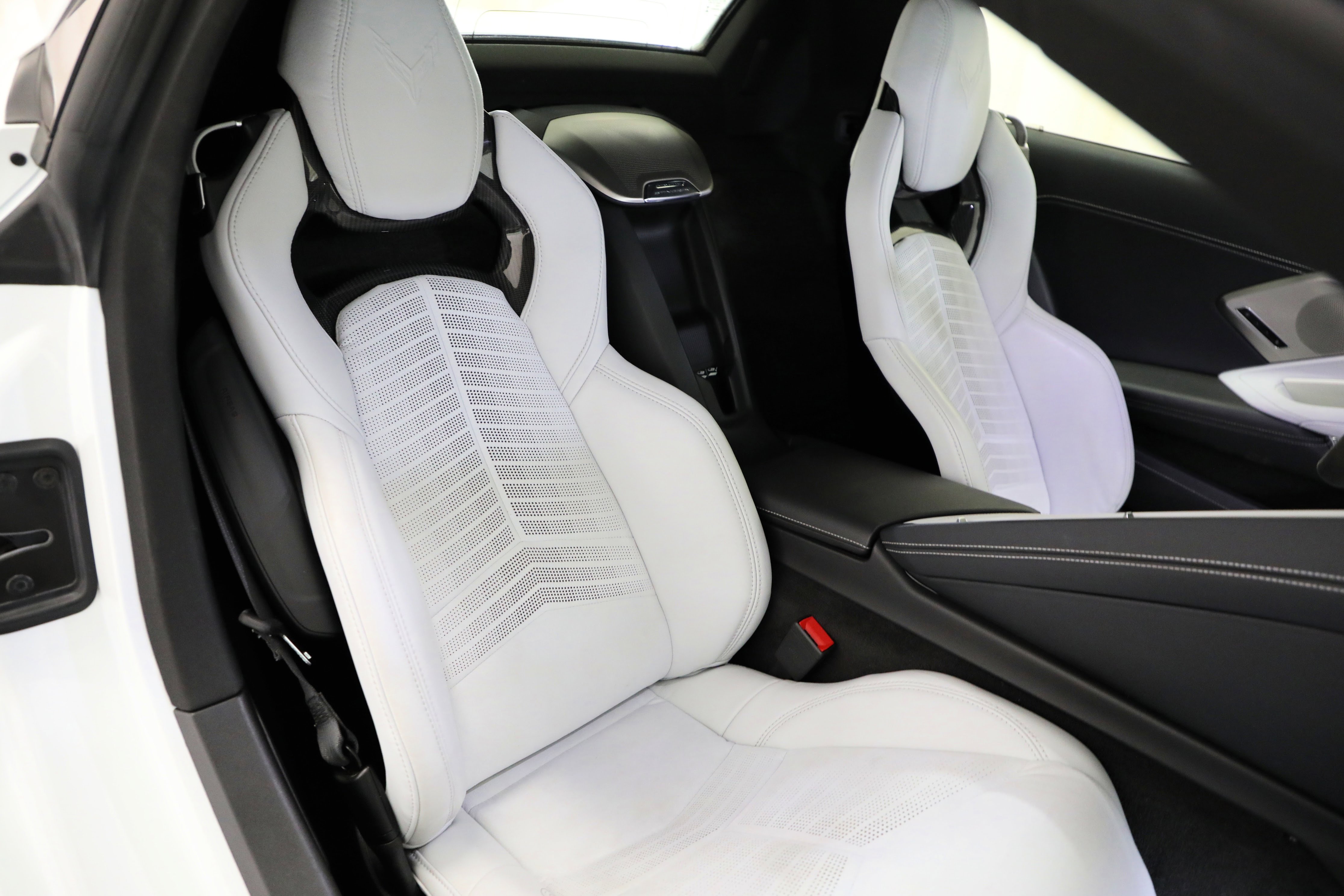 Used 2024 Chevrolet Corvette Stingray Preferred Conv w/ 2LT image 11