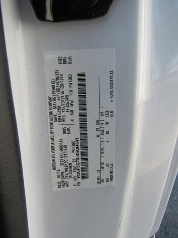 Used 2018 Ford F550 2WD Regular Cab Super Duty image 32