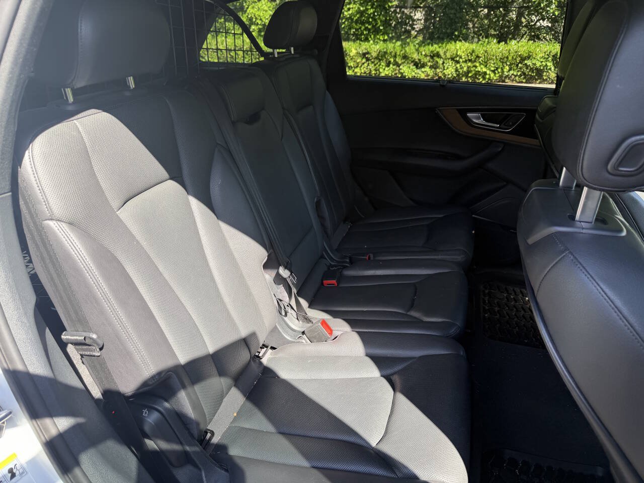 Used 2017 Audi Q7 3.0T Prestige AWD/4WD image 26