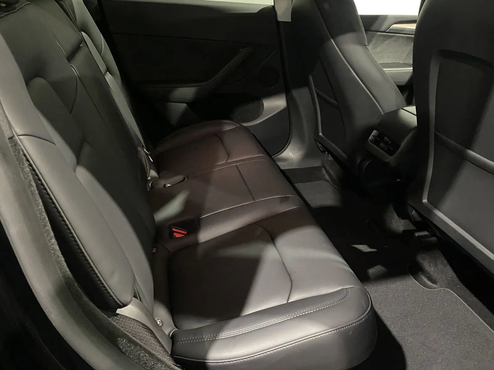 Used 2023 Tesla Model Y Performance image 7