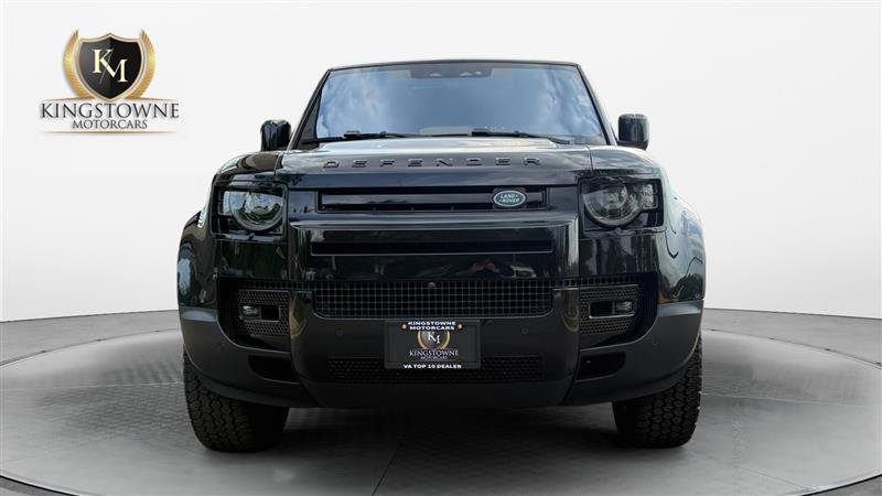 Used 2023 Land Rover Defender 110 S AWD/4WD image 8