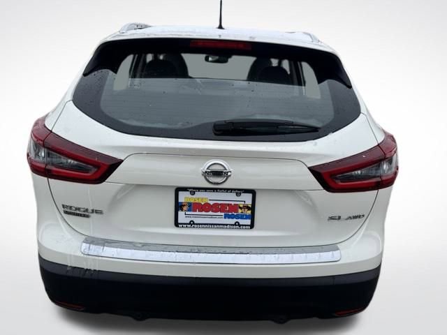 Used 2022 Nissan Rogue Sport SL w/ Premium Package image 23