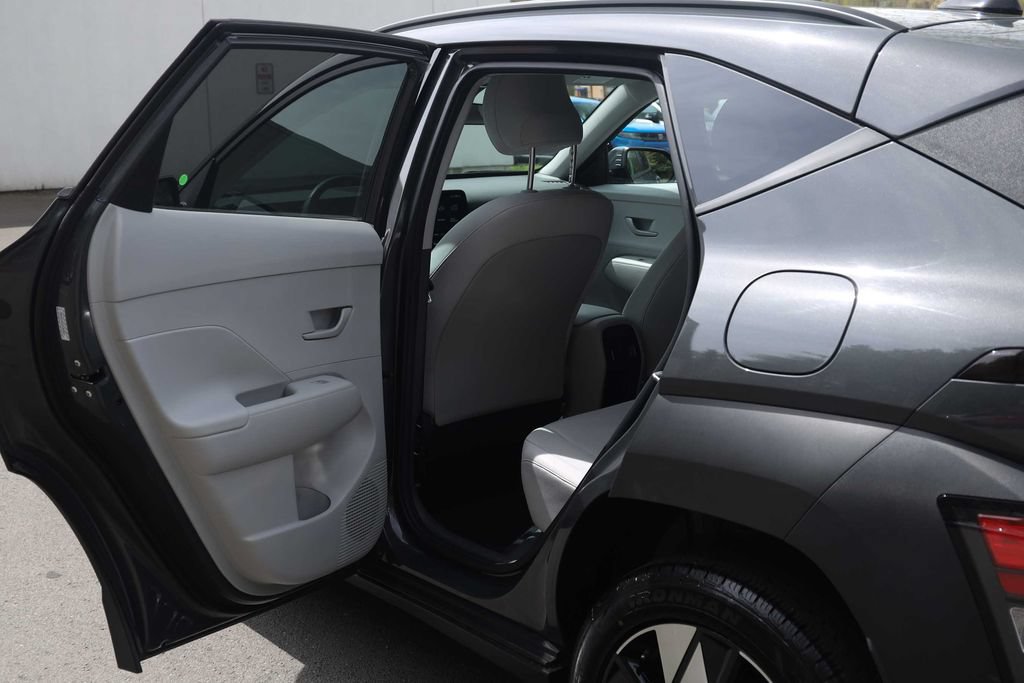 Used 2024 Hyundai Kona SEL AWD/4WD image 21