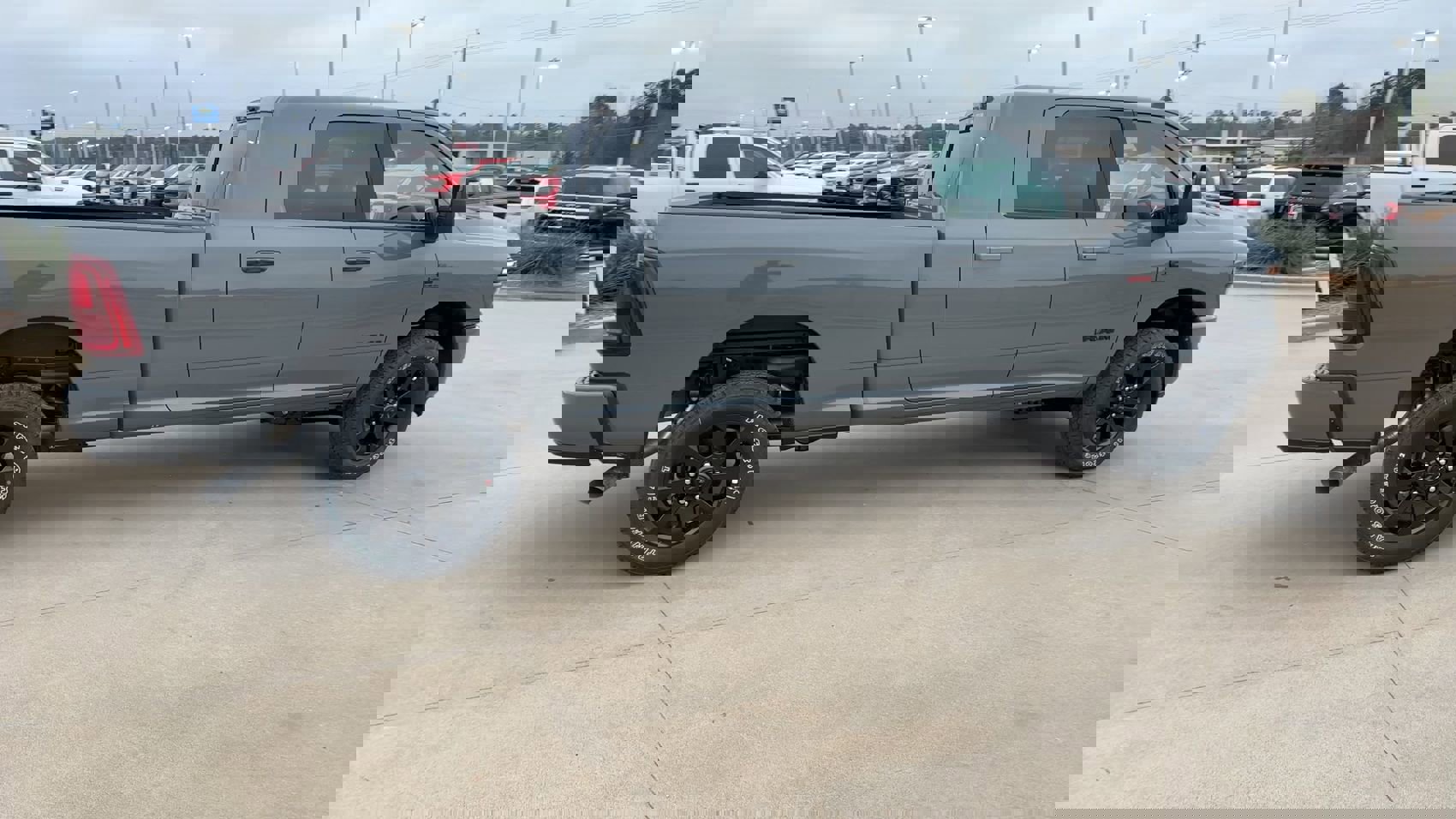 New 2026 RAM 2500 Laramie w/ Night Edition image 9