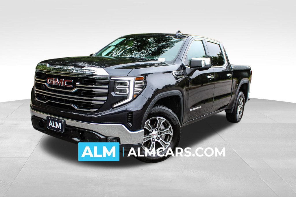 Used 2025 GMC Sierra 1500 SLT RWD image 1