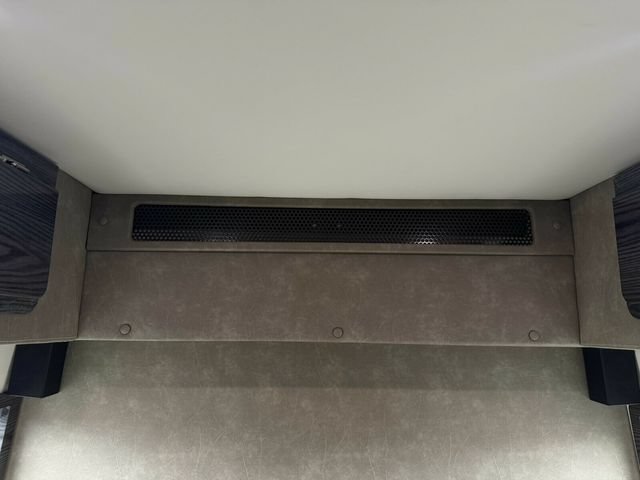 Used 2020 Mercedes-Benz Sprinter 2500 image 16