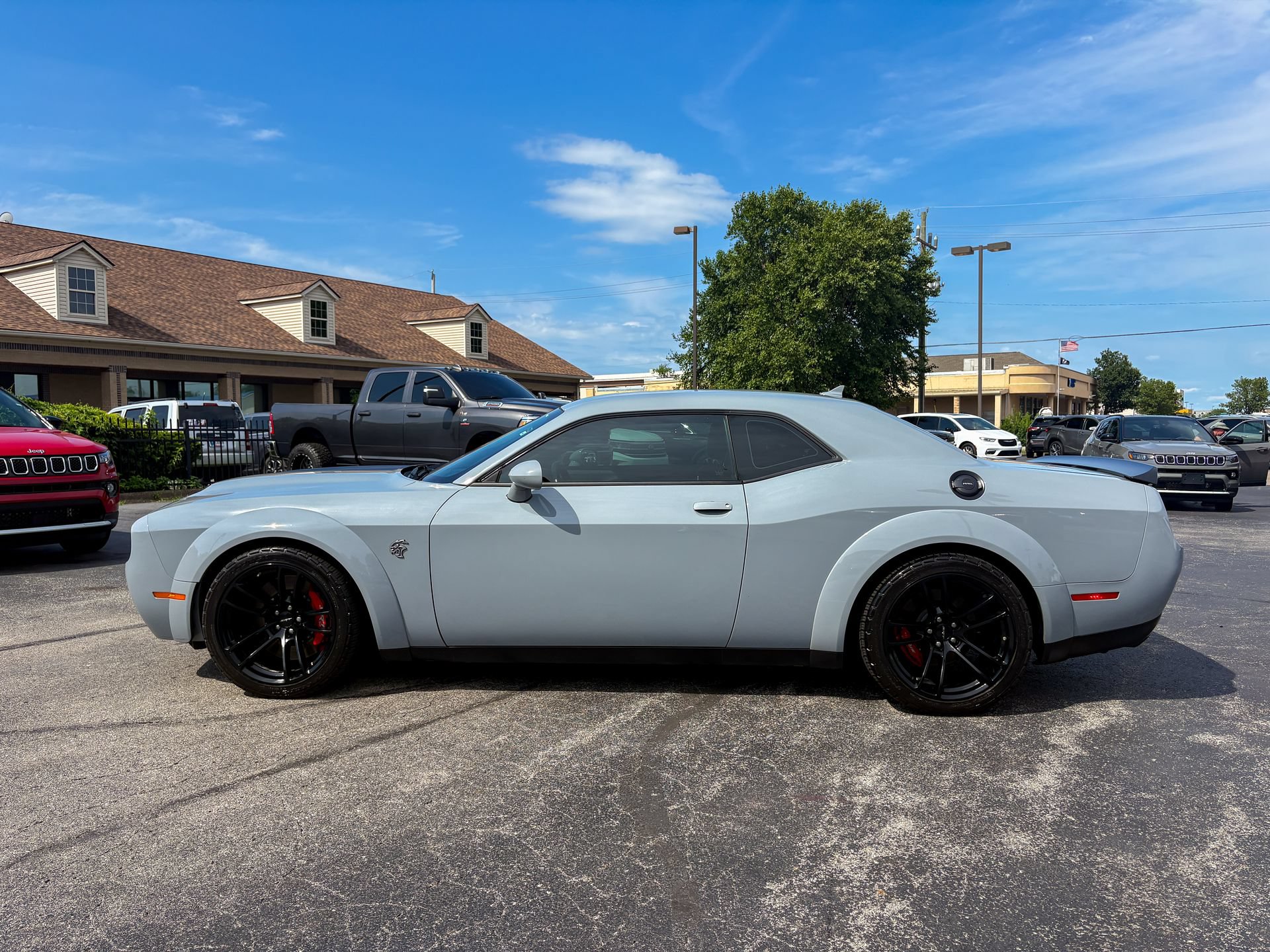 Used 2021 Dodge Challenger SRT Hellcat RWD image 6